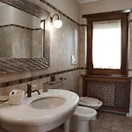 Attoni Di Canossa Casa vacanze *